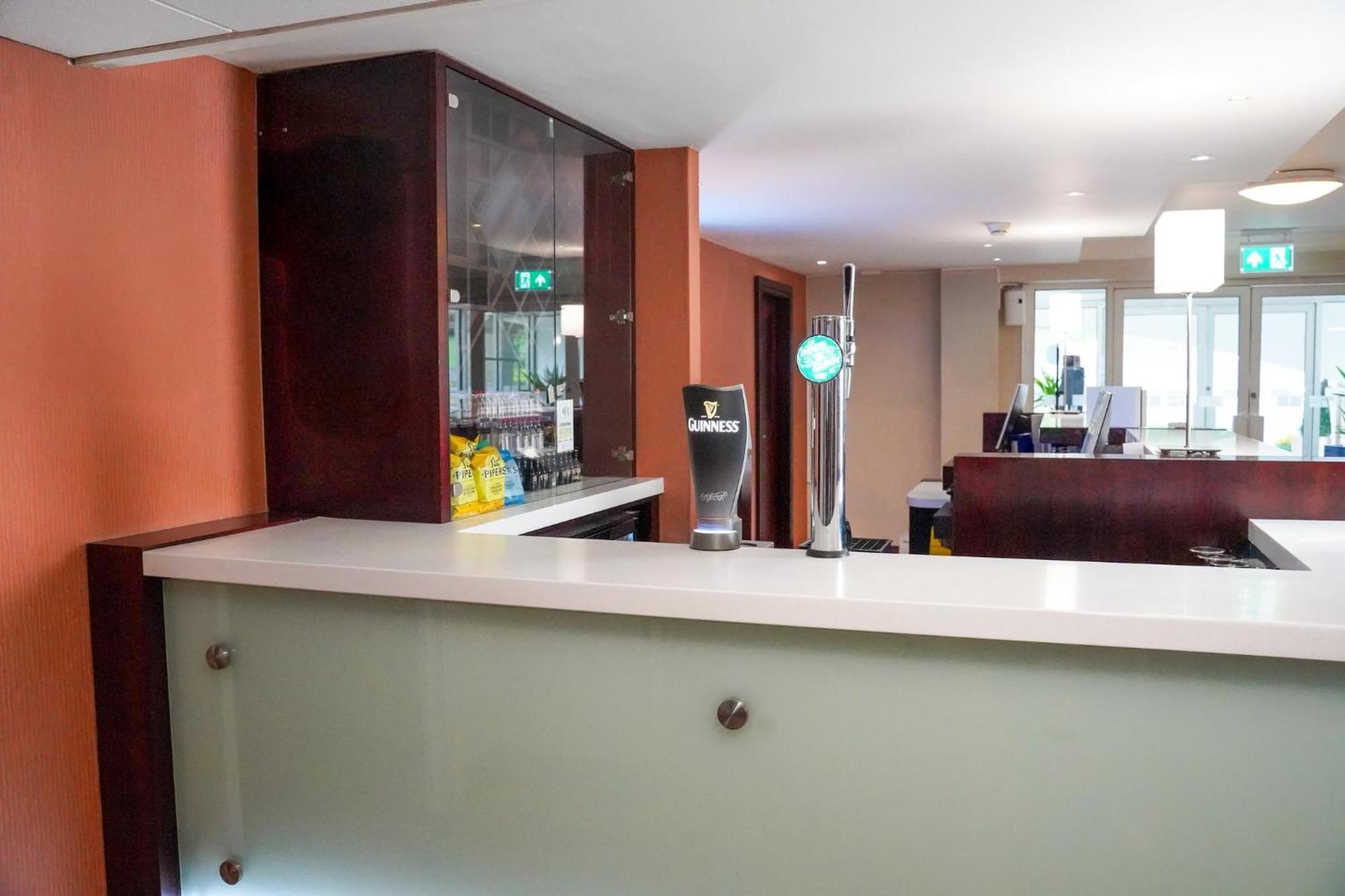 Holiday Inn Express Glenrothes By Ihg Zewnętrze zdjęcie