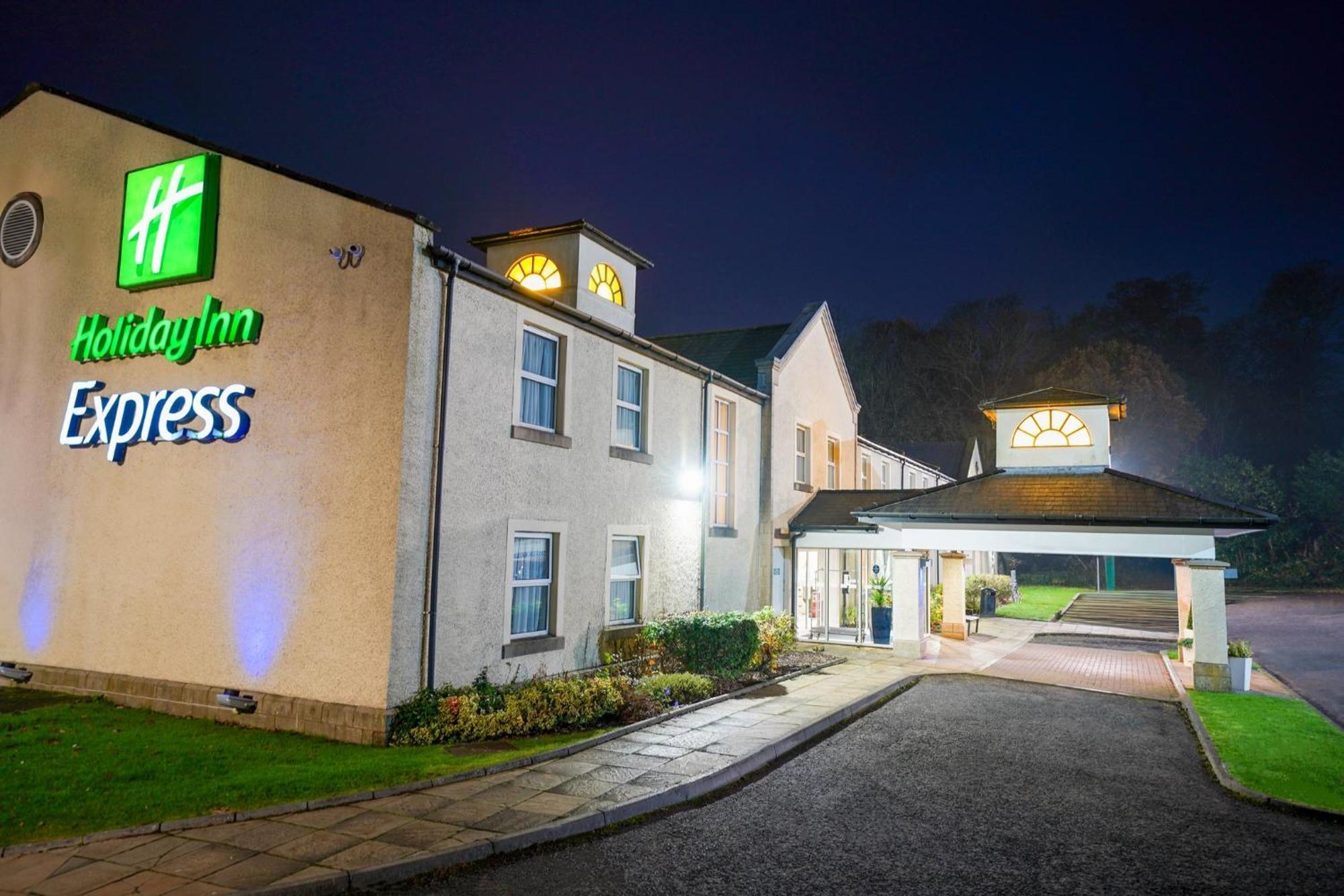 Holiday Inn Express Glenrothes By Ihg Zewnętrze zdjęcie