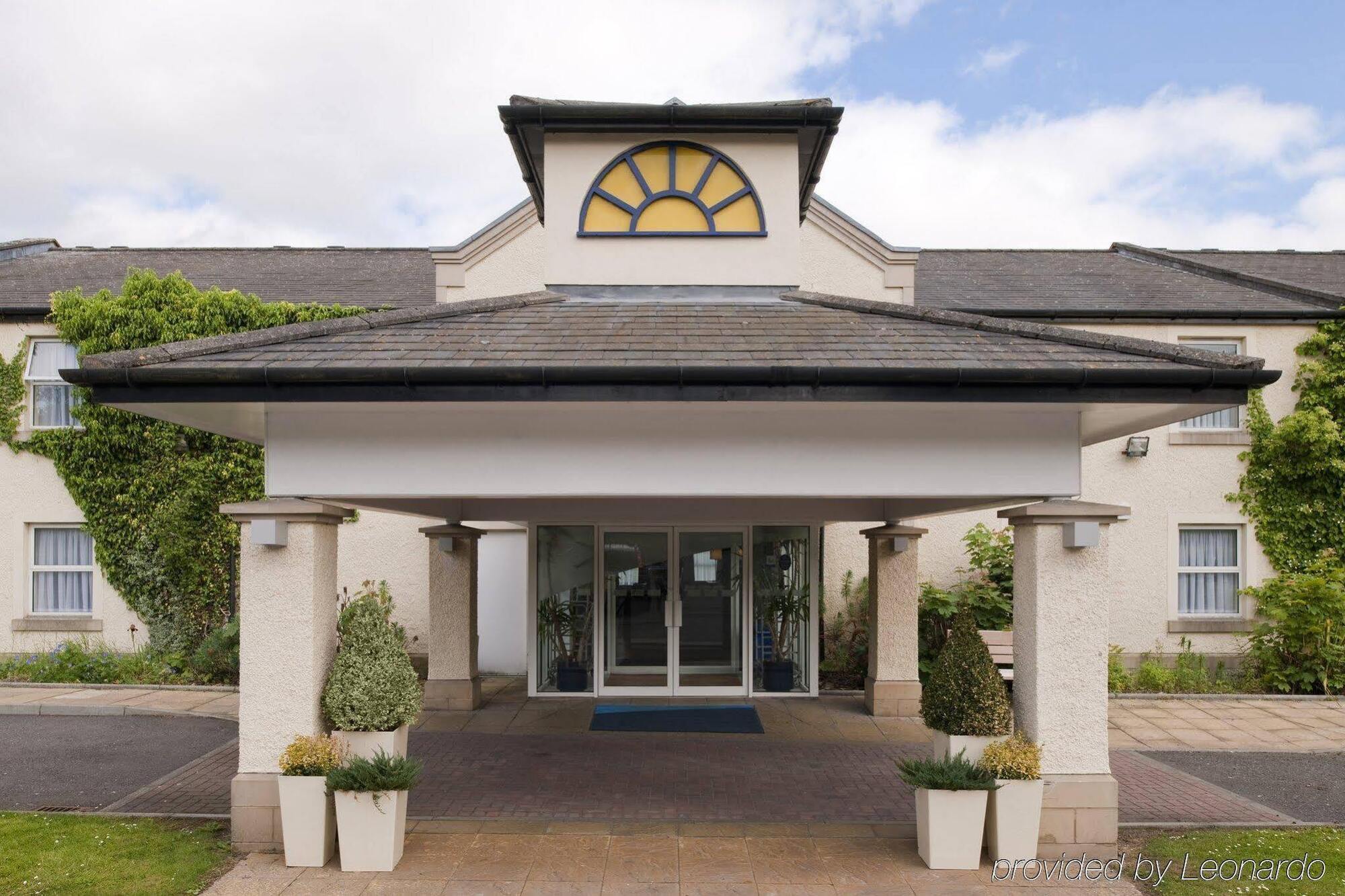 Holiday Inn Express Glenrothes By Ihg Zewnętrze zdjęcie